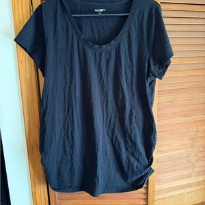 Old Navy Women's Classic Black maternity Tee